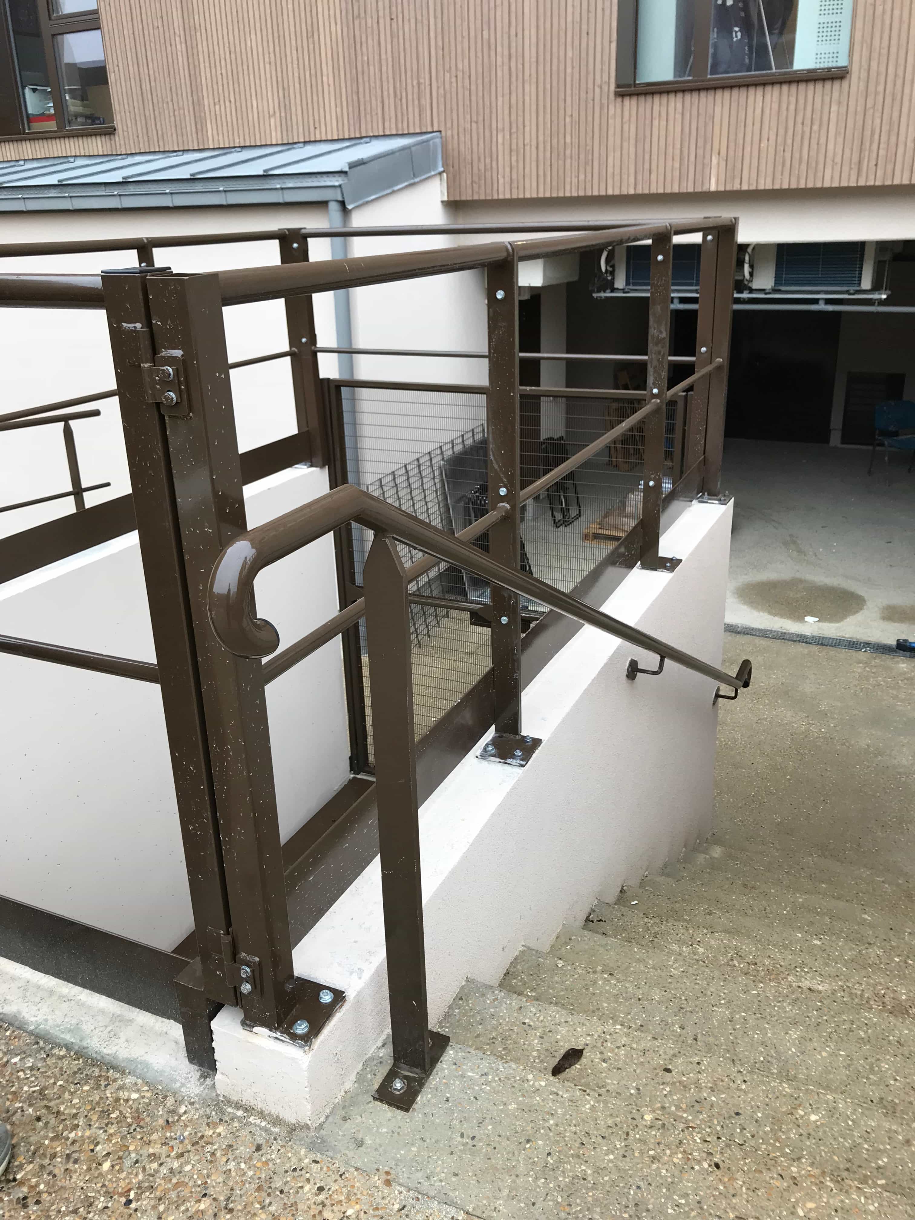 Plateforme élévatrice standard - Série SN - Capacités 3000 à 5000 daN - Charges décentrées_3