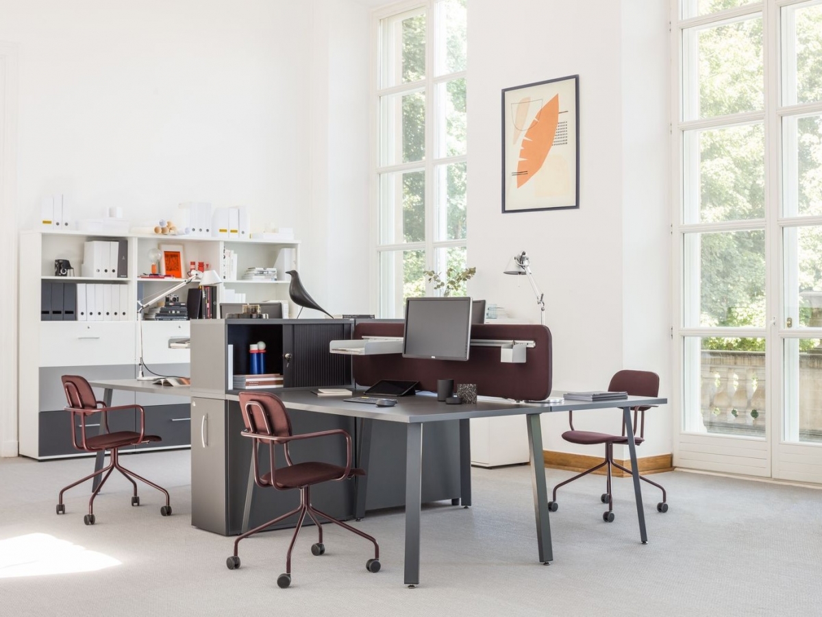 Bureau open space disponible dans un large choix de finitions - OGI A_3