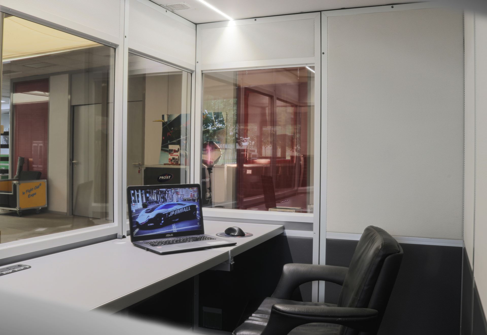 Cabine acoustique, insonorisée, de traduction ultra-légère Polytcab® 2100 - 3100 (2025)_3