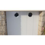 Porte de garage latérale - Pro Fermetures - panneaux coulissants de 50 à 70 cm avec portillon et motorisation_3