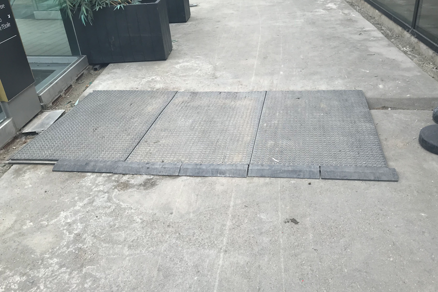 Plaque de roulage manu-portable rémopla, positionnable sur les surfaces rigides ayant besoin de protection_3