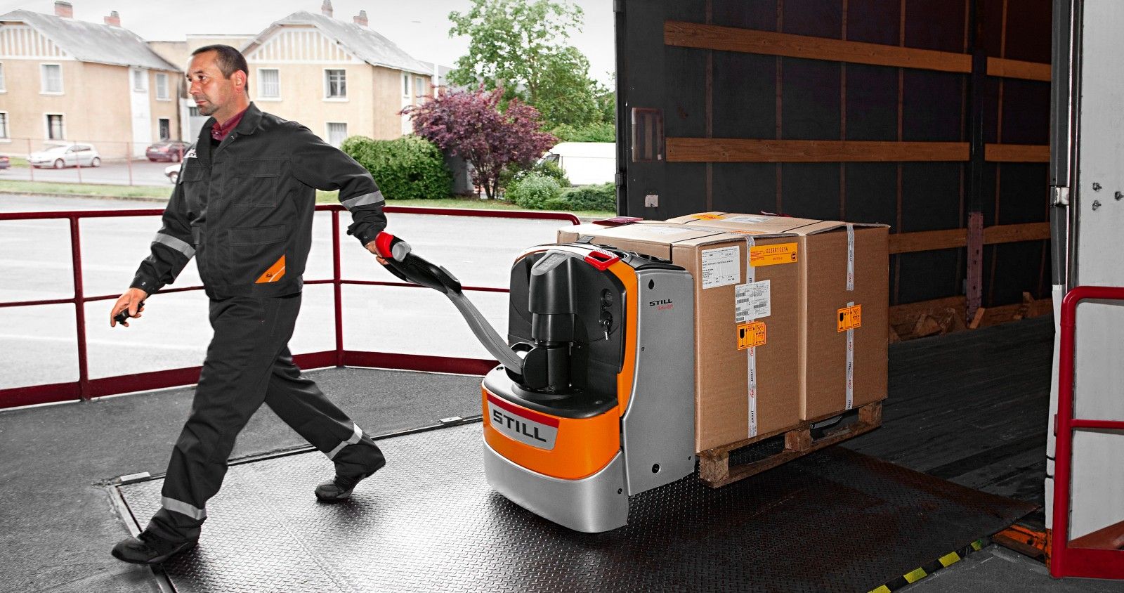 Transpalette STILL EXU-H 18/20 avec changement latéral de batterie