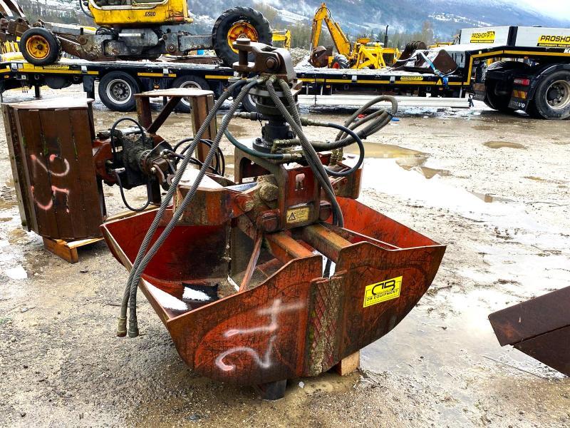 GODET benne preneuse_3