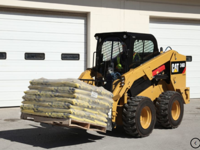 Chargeurs compacts rigides sur pneus caterpillar 246d_3