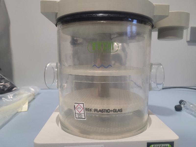 Scrubber BUCHI K-415 Système d'aspiration et neutralisation des vapeurs d'acide_3