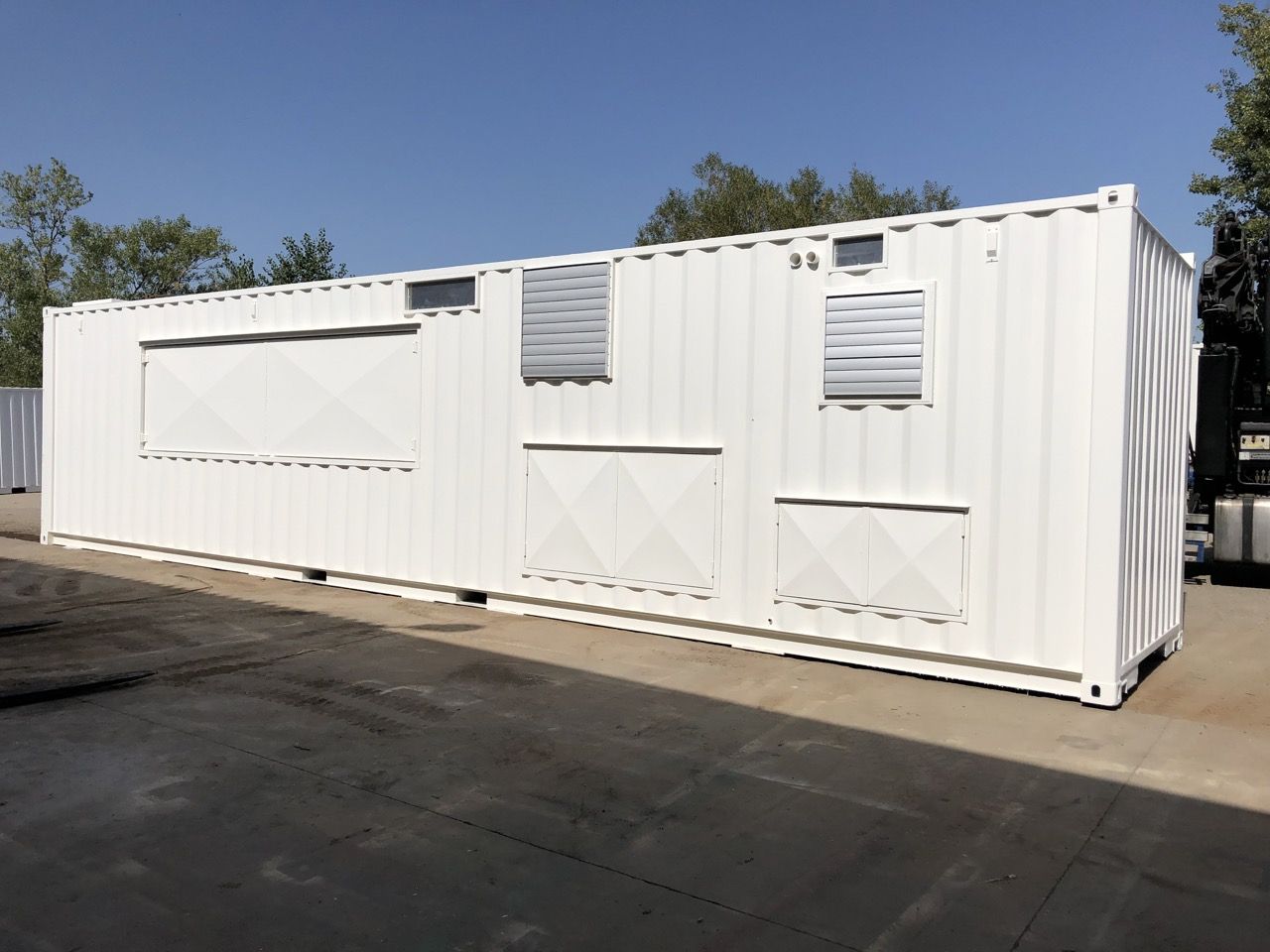 Container aménagé pour usage industriel