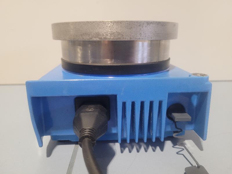 Agitateur magnétique chauffant bioblock scientific am 3001 k_3