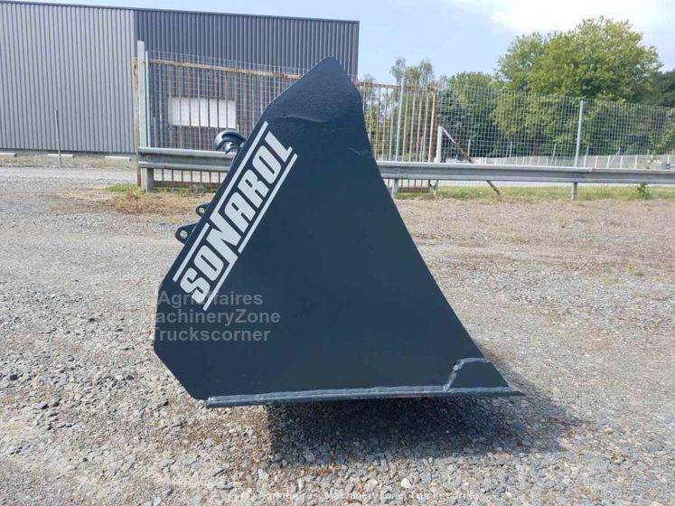Godet universel pour chargeur frontal - Sonarol LU SNR 2200_3