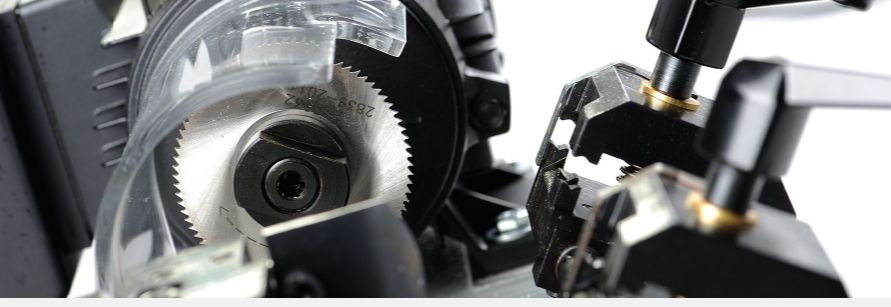 201 machine pour clés à panneton et à pompe - Keyline S.p.A. - compacte, silencieuse et structure en fonte - poids 17 kg_3