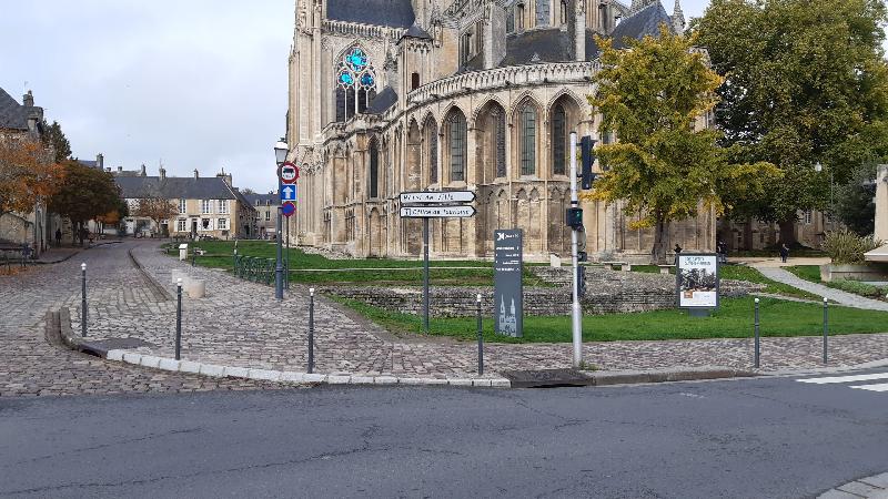 Potelets à mémoire de forme Champs Elysées Ø60 mm Lot de 5 pièces en élastomère de polyuréthane_3