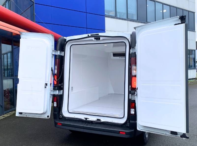 Utilitaire frigorifique - Renault Trafic (III) 2.0 dCi ( Diesel ) 120CH L2H1 - Grand Confort | 4.4M³ FRAX_3