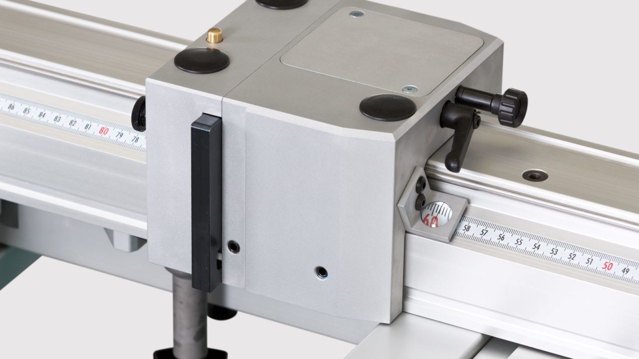 T70 - Scie industrielle - Martin - commande à écran tactile 10,4'' intuitive et performante_3