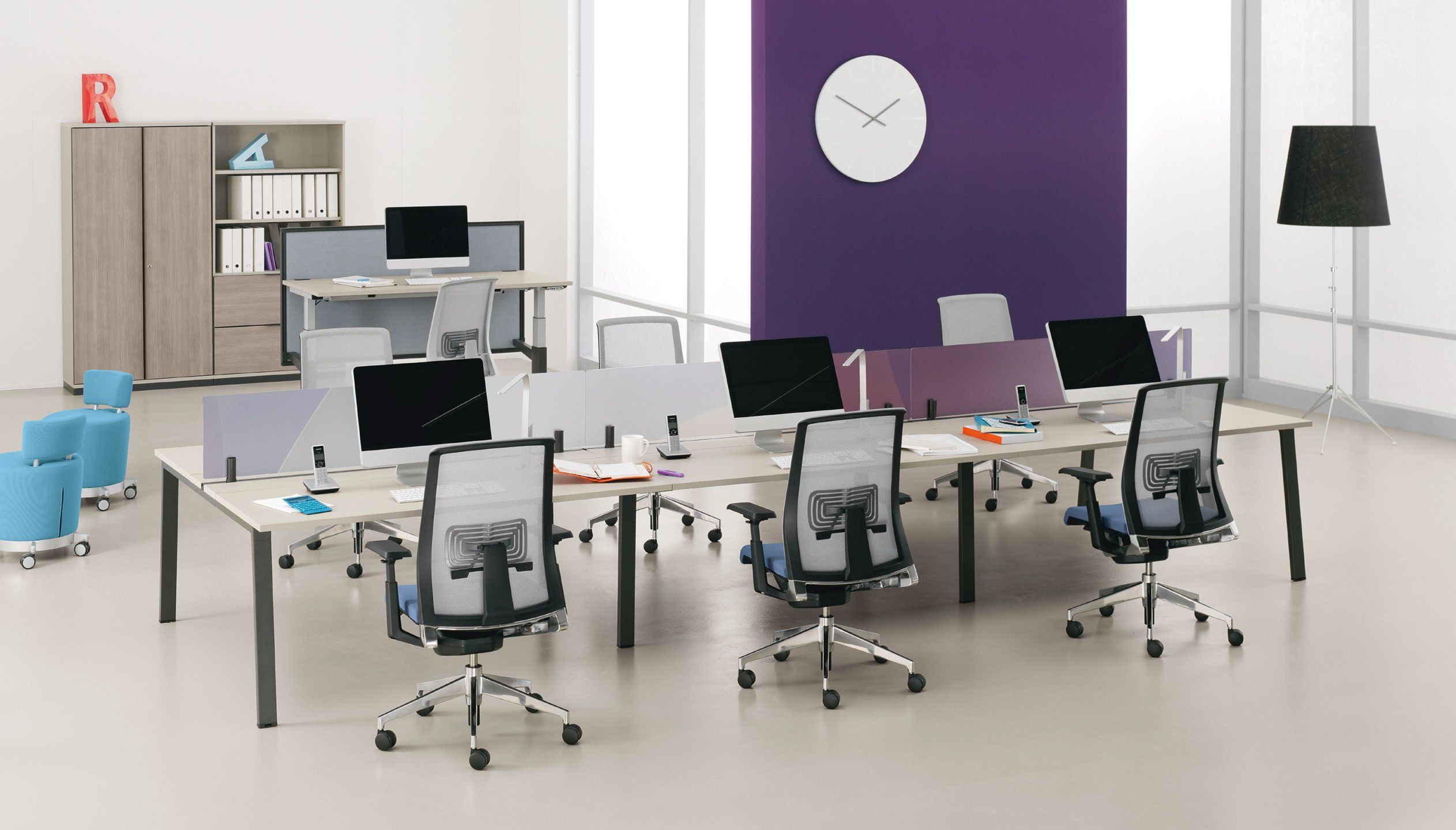 Kiron - Bureau droit Haworth - Design esthétique et flexible par Andreas Struppler_3