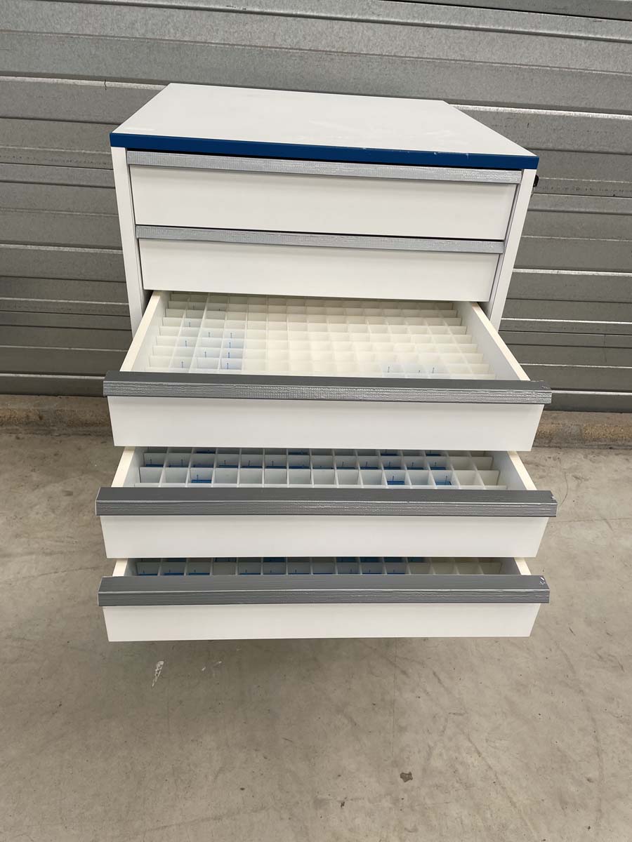 Meuble d'occasion de laboratoire avec tiroirs - ATEX - 9 tiroirs avec verrouillage à clé - Réf. P21091160_3