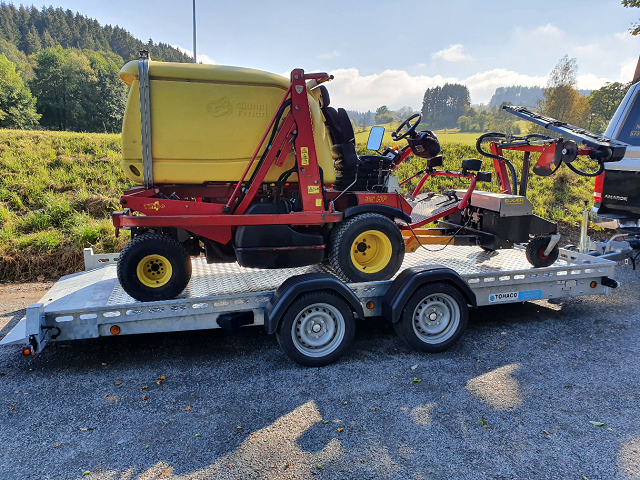 Plateau porte-engin abaissable TOHACO à suspensions pneumatiques - 370x150 cm - PTAC 2700 Kg - 2 essieux freinés - Référence - MG 400 182 3500 3 S_3