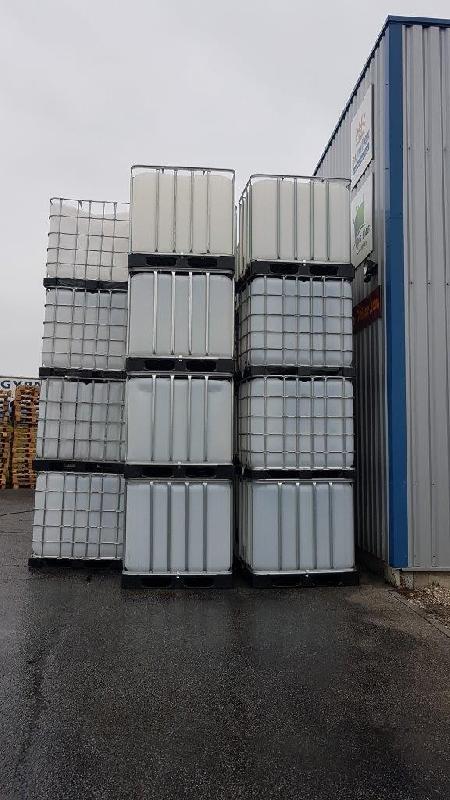 Cuves IBC 1000 L. De réemploi -palette bois_3