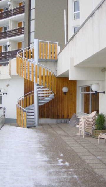 Escalier hélicoïdal ysopaline - ysofer esca - passage 1up ou 2up_3