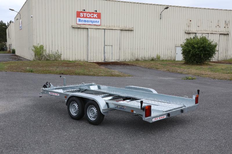 Porte voiture 2500kg avec treuil_3