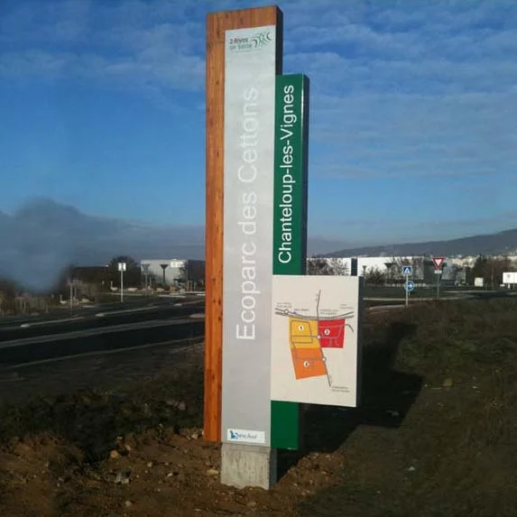 Totems sur mesure - collectivités_3