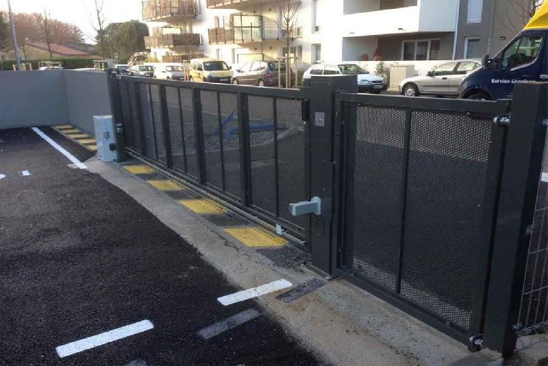 Portillon tôle perforée - 1000 / 1750_3