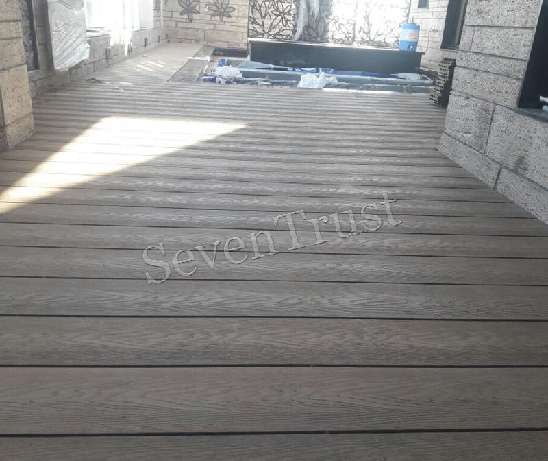 Terrasses gaufrées 3D - Seven Trust - aspect bois traditionnel, durabilité accrue_3