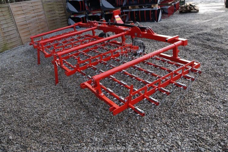 Herse étrille 6 mètres - Jar-Met HSJAR6000 - Neuve avec repliage hydraulique et réglage mécanique_3