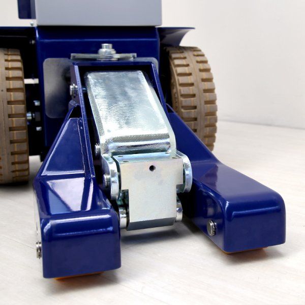 M14 - tracteur logistique - zallys - capacité de charge 6000 kg_3