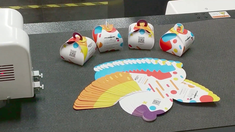 Table de découpe automatique jusqu'à 6 mm avec outil oscillant électrique - TOSINGRAF ADC 5070 plus_3