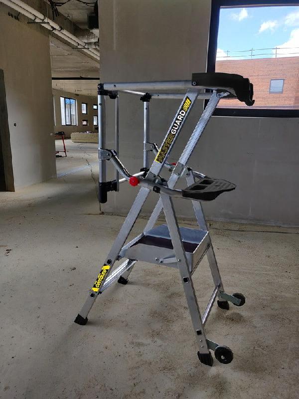 Plate-forme individuelle roulante 2 marches à hauteur fixe - sans stabilisateur - Masterguard_3