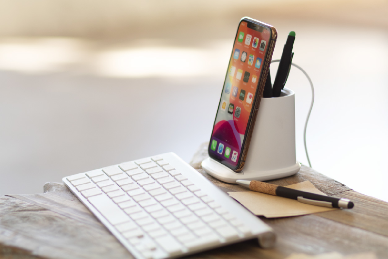 Porte-stylo multifonctions - support téléphone - chargeur rapide 10W - 2 ports USB_3