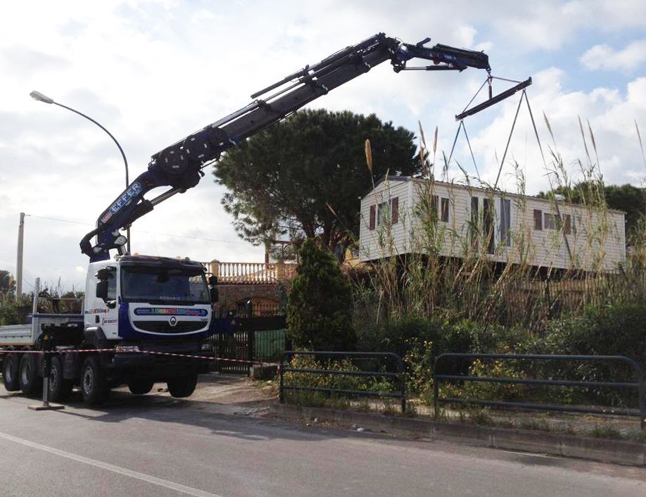 Grue auxiliaire Big 1355 - Effer - Pression 355 bar - Capacité de levage 30 à 300 txm_3