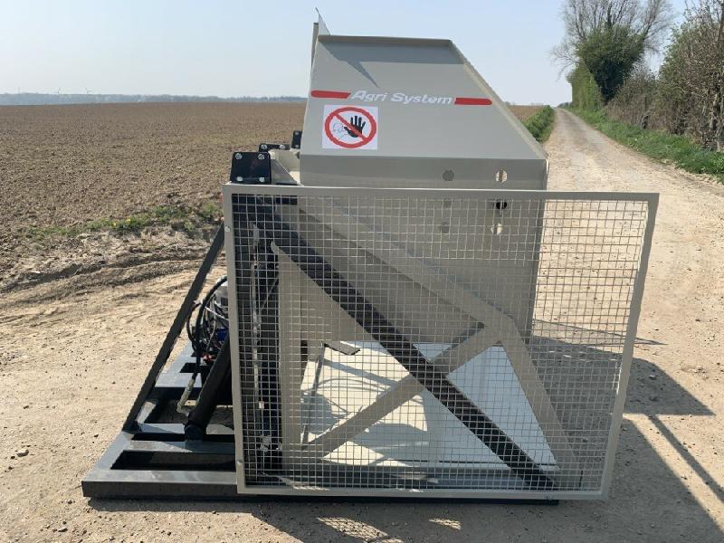 Vide-palox stationnaire Agri System GM1800x1200 - 1500kg - En occasion_3