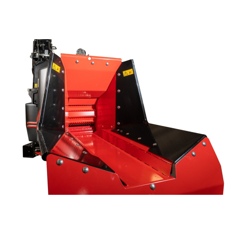 Broyeur de Branches à alimentation par rouleaux Ø27cm - Référence: Farmi Forest CH27_3