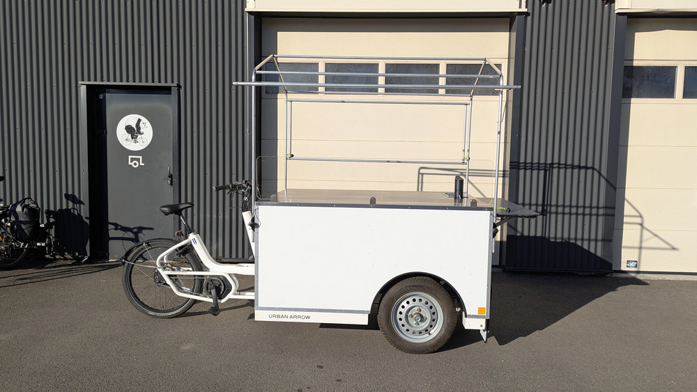 Triporteur street-food pour une restauration simple et qualitative lors d'événements, animations de quartier_3