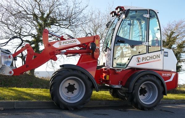 Modèle de chargeur fabriqué en France avec châssis robuste en acier