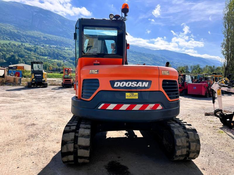 DOOSAN dx85r-3 pelle a chenilles 8,5t_3