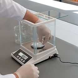Balance de précision 310g - PCE-BSK 310 - PCE INSTRUMENTS avec comptage de pièces et interface RS-232_3