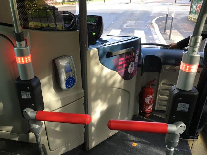 Pr bus - tourniquet pour les autobus_3