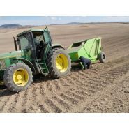 Outil pour le ramassage de pierres sur sols agricoles