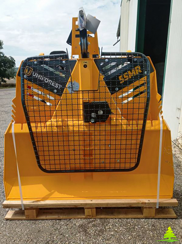 Treuil forestier Uniforest 55MR - 70m de câble - Commande mécanique - Largeur de bêche 160 cm_3