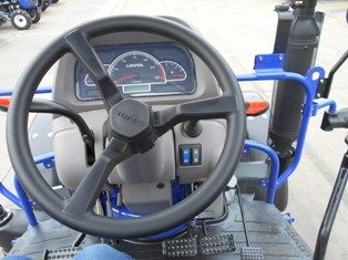 Lovol Tb504 avec attelage arrière barre oscillante 2200 kg