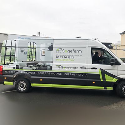 Marquage dynamique et contemporain pour gros utilitaire