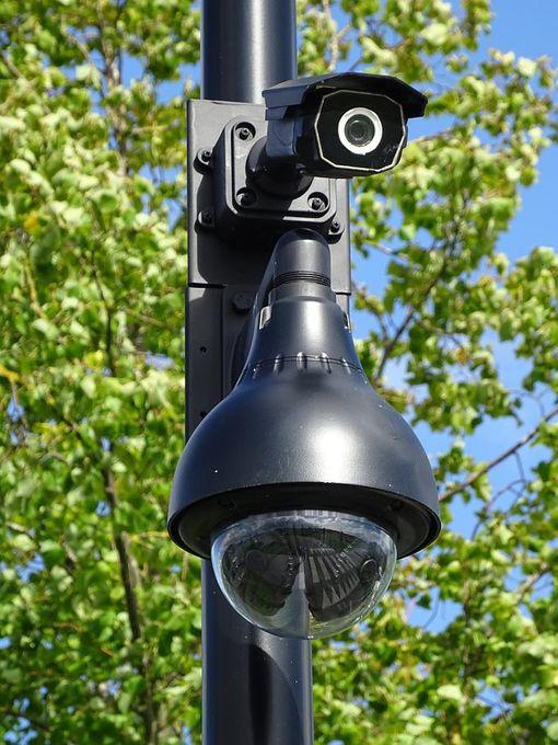 Systèmes de vidéosurveillance Survelec - Installation conforme APSAD R82 - Caméras haute définition et technologie avancée_3