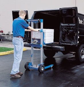 Élévateur de charge Genie Lift, 4.2 m de haut, capacité 227kg, ultra polyvalent_3