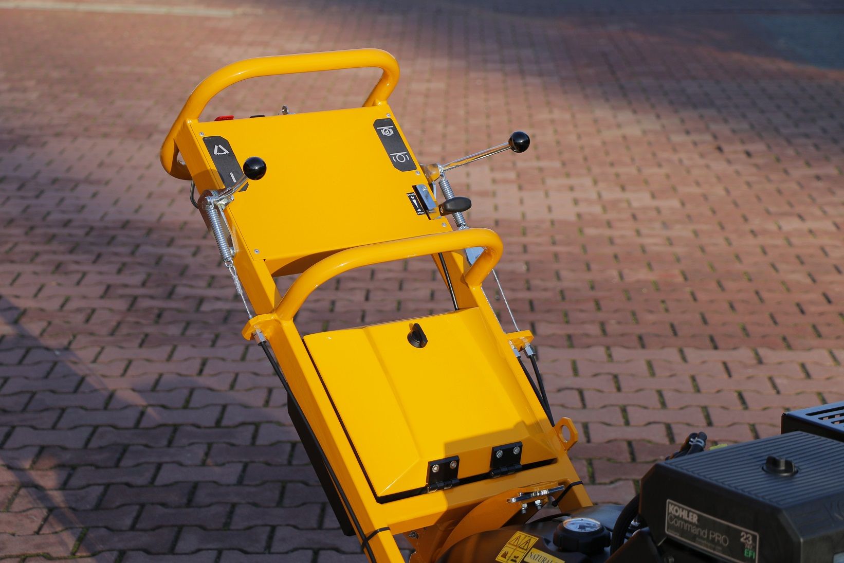 F 460ei - rogneuse de souches - laski - poids 230 kg_3