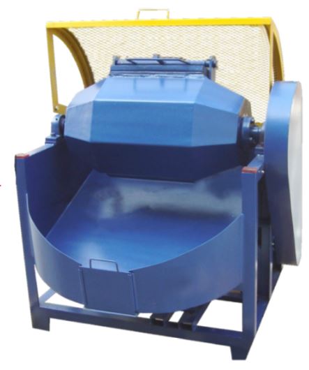 Tonneau rotatif de tribofinition pour les opérations de polissage et d'ébavurage_3