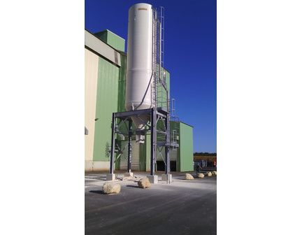 Silo industriel sur portique en acier galvanisé 4 pieds, capacité jusqu'à 200 m3 - ROUSSEAU_3