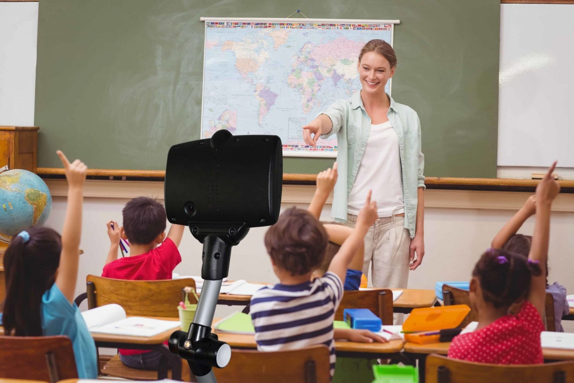 Robot mobile de tele-presence pedagogique - mobi-presence_3