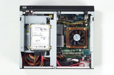 Châssis compact pour carte mère Mini ITX - 180W - Wallmount - Référence: ARK-6622L-18ZE - Marque Advantech_3
