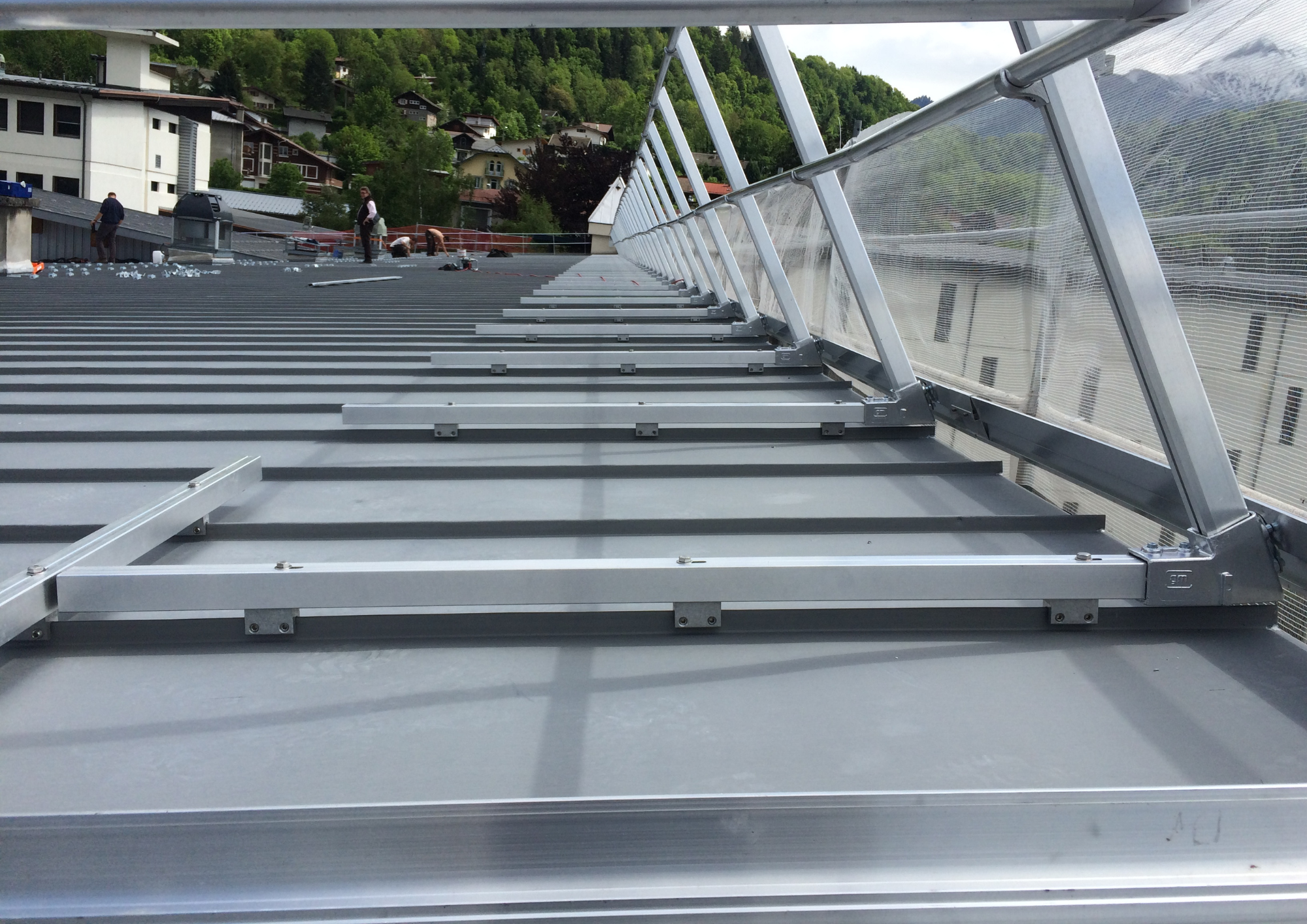 Garde corps fixe sur joint debout - montant profilé en aluminium - GM_3